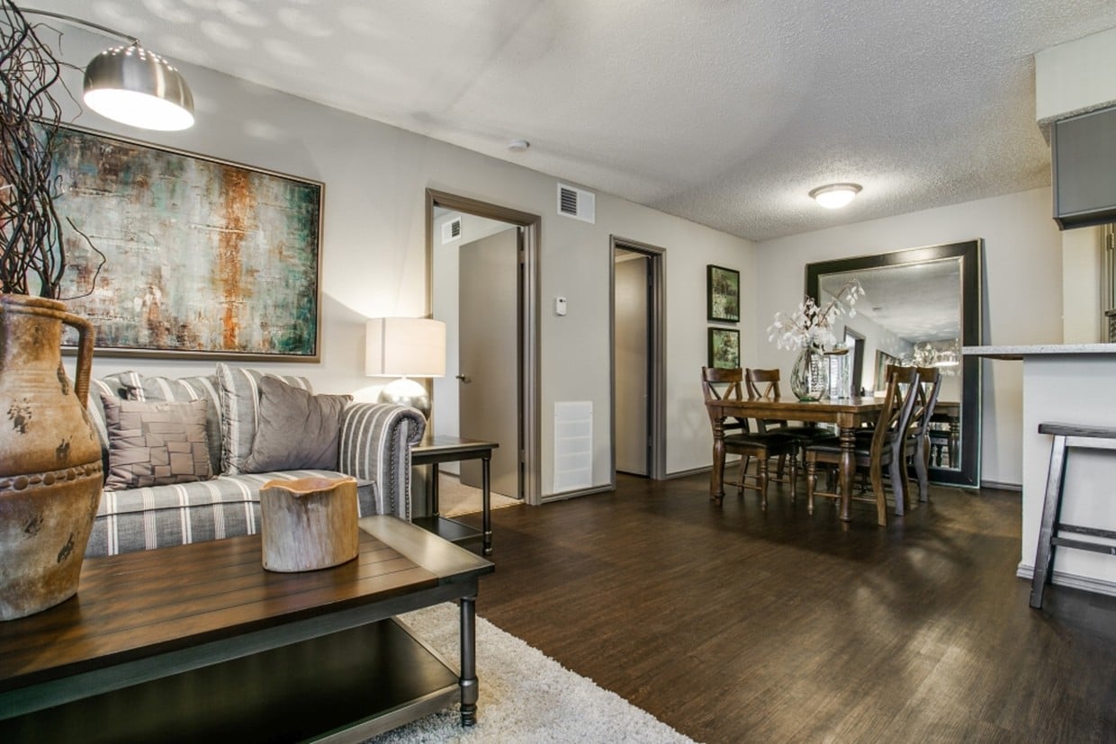 Ladera Ranch Apartments in Irving, TX