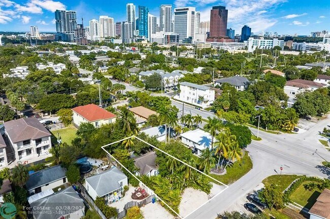 Foto del edificio - 411 SW 10th St