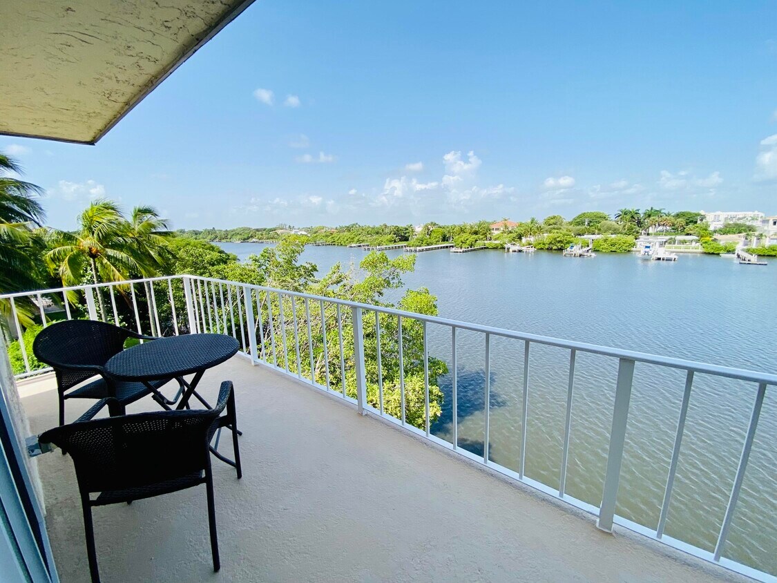 Foto principal - 3575 S Ocean Blvd