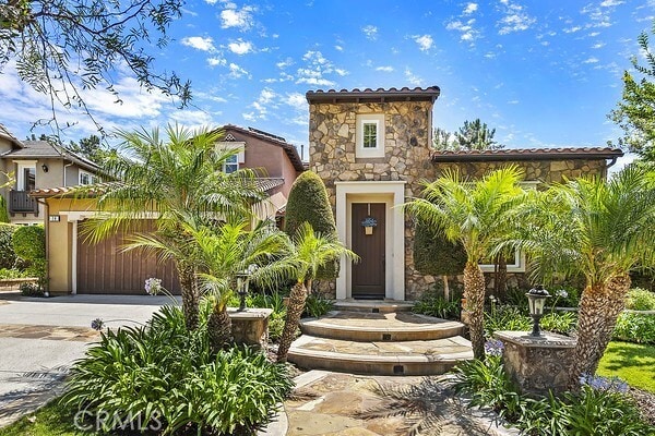 28 Drackert Ln  