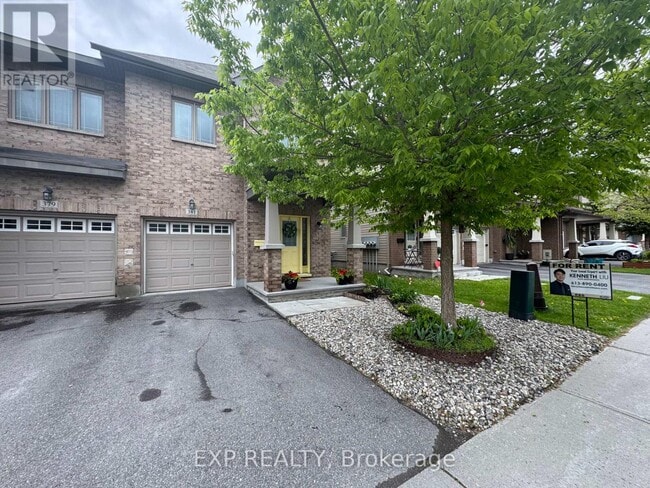 Building Photo - 381 Via Verona Ave