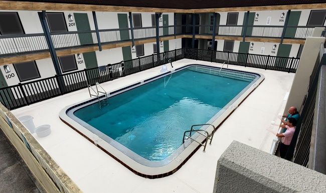 Foto del edificio - Elevate Baymeadows