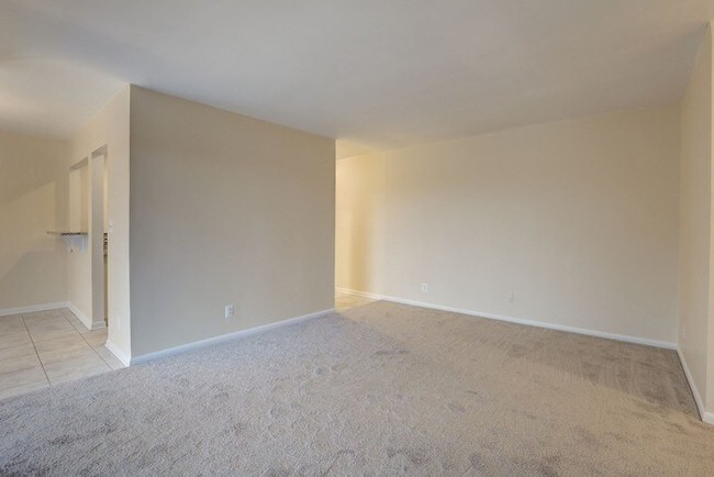 Building Photo - 6079 Majors Ln