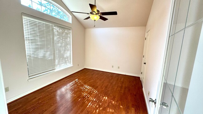 Foto del edificio - Spacious Stonegate Retreat with Home Office & Outdoor Living