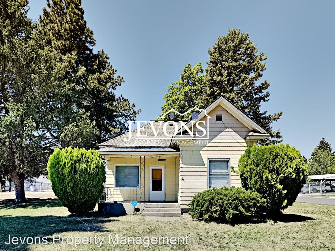 Primary Photo - 2 br, 1 bath House - 1102 S Fair Ave