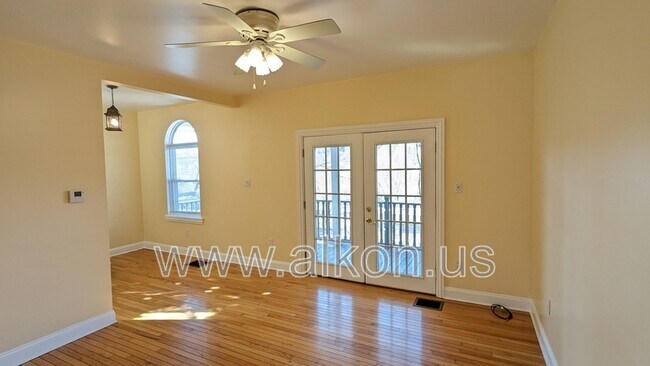 Foto del edificio - 1401 Nobles Ln