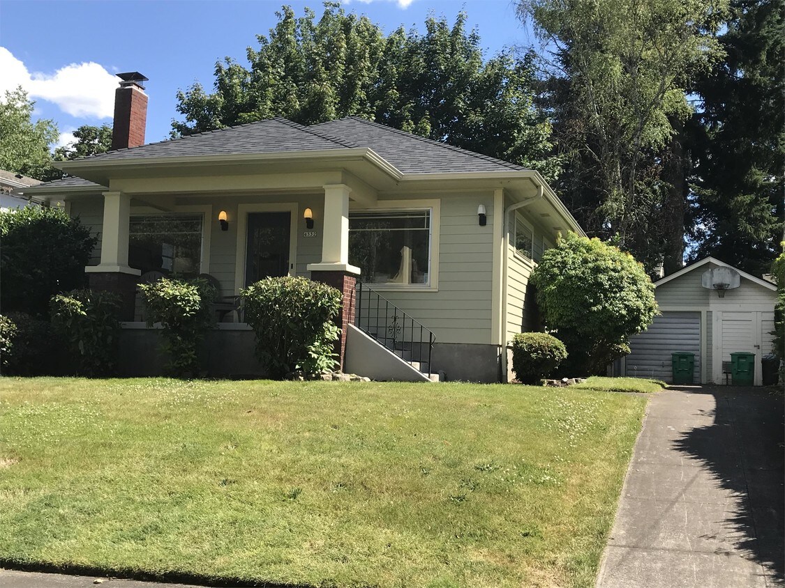 Foto principal - 4332 SE Ivon St