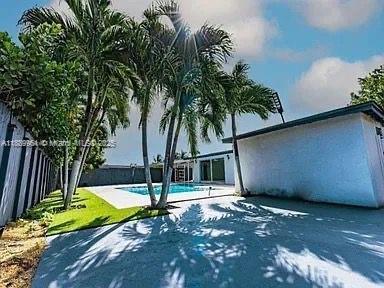 Primary Photo - 14331 SW 286th St