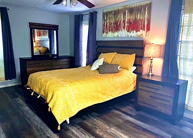 Foto del edificio - 231 Viceroy Dr