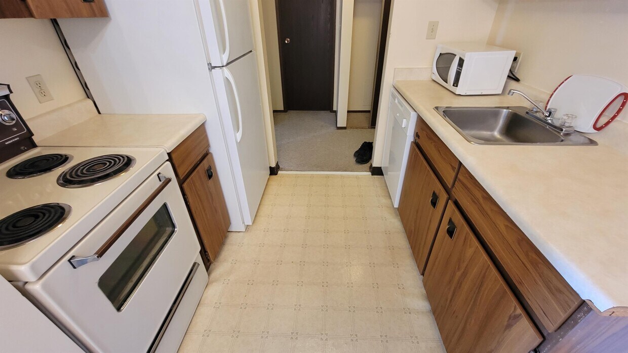 1221A1221A Westhaven Dr Unit 305A, Edson, AB T7E 1H7 Apartment for