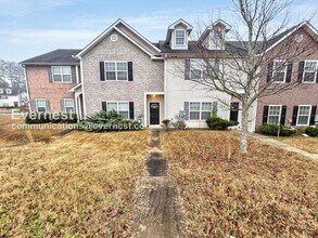 Building Photo - 8608 Thomas Ln