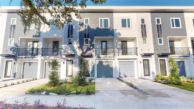 Foto del edificio - 1520 N Pierce St
