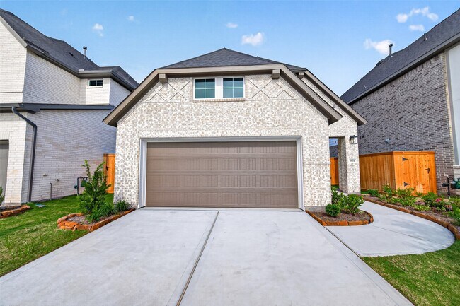 Building Photo - 9614 Poinsettia Hvn Ln