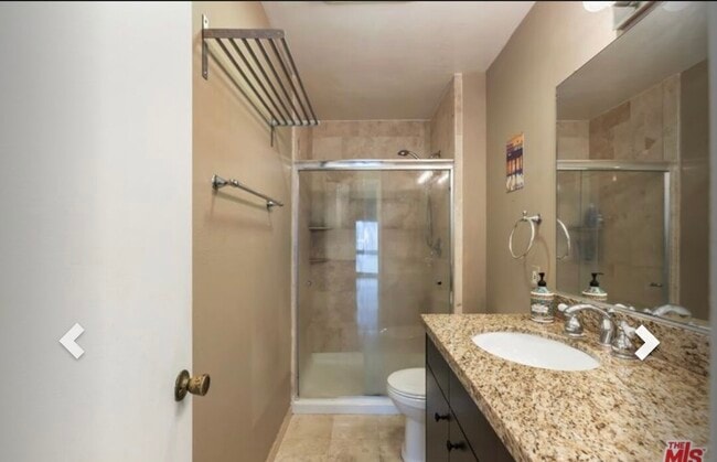 Building Photo - 7765 W 91st St