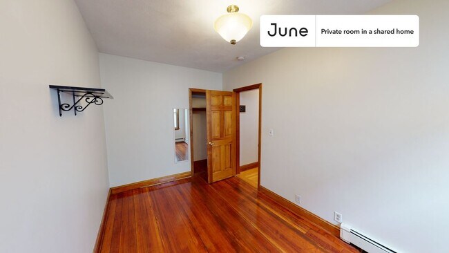 Foto del edificio - Room in Shared 5 bed/1 bath home in Somerville
