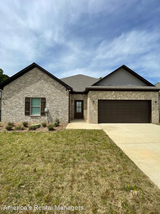 Primary Photo - 3 br, 2 bath House - 145 County Road 1019