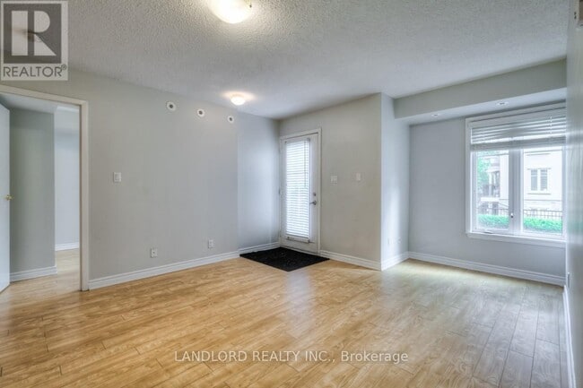 Building Photo - 21-1221 Pirandello St