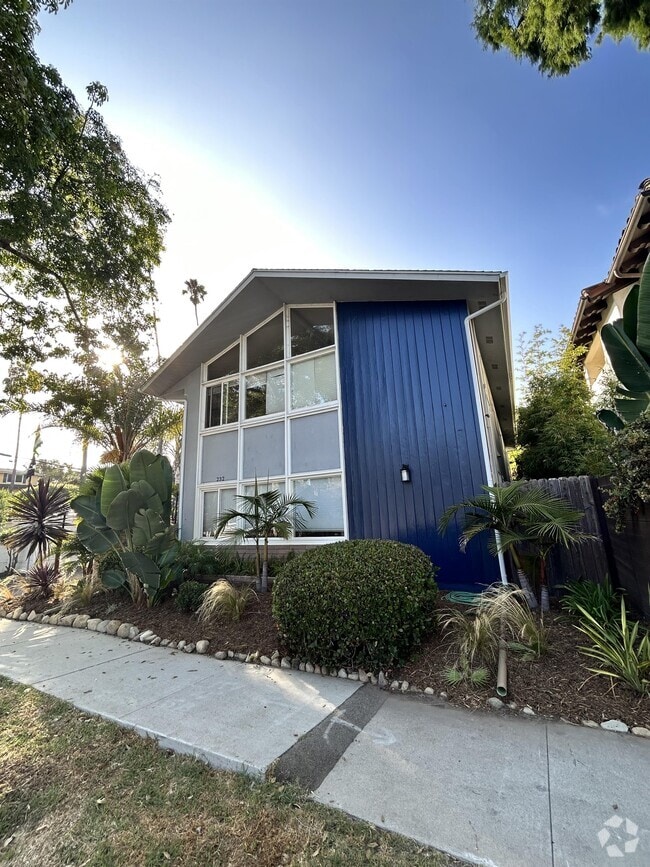 The Ambassador Student Apartments for Rent Santa Barbara, CA 1