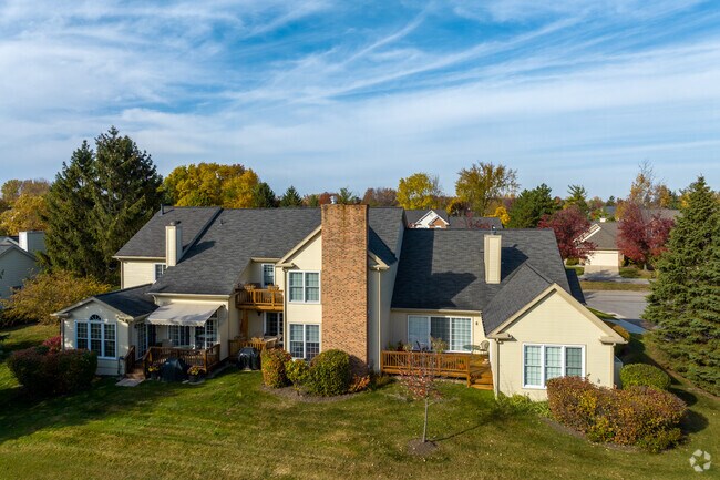 Foto del edificio - Country Club Village of Northville Condos