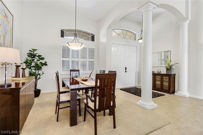 Building Photo - 9851 El Greco Cir