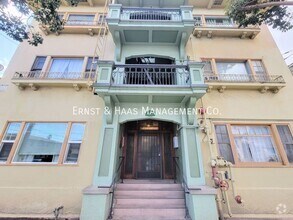Building Photo - 135 Bonito Ave