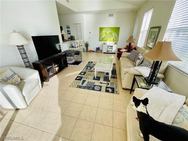 Foto del edificio - 4208 Liron Ave