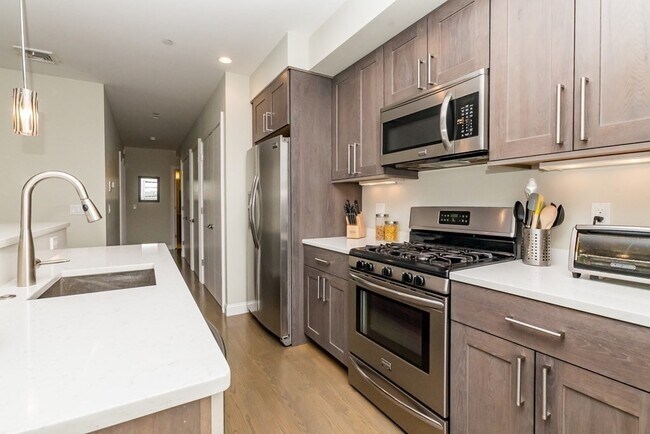Foto del edificio - 71 Willow Ct