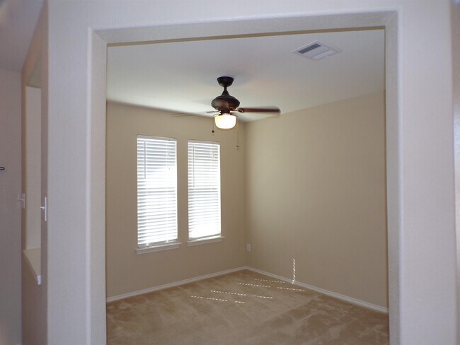 Building Photo - 95 E Wildflower Blvd