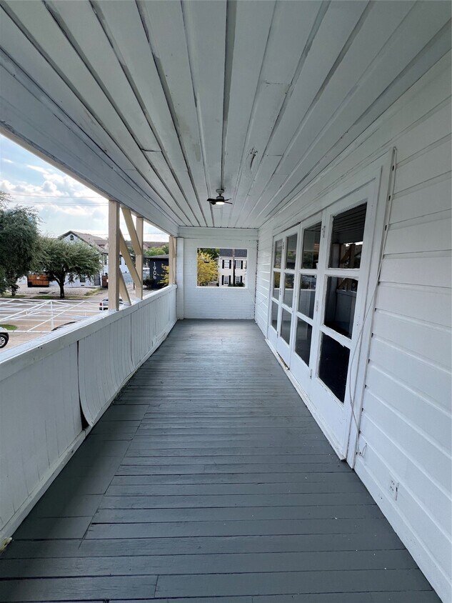 Foto del edificio - 1905 Binz St