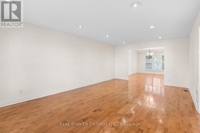 Building Photo - 162 Banbury Rd