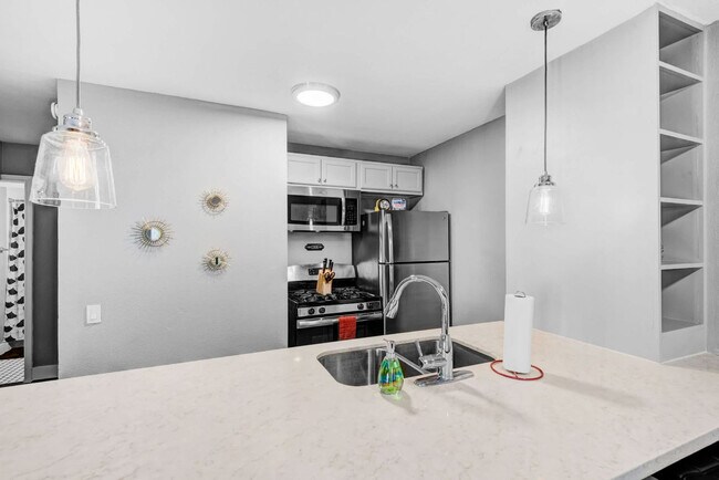 Foto del edificio - 2218 Hazard St