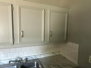 Building Photo - 5409 Suez St