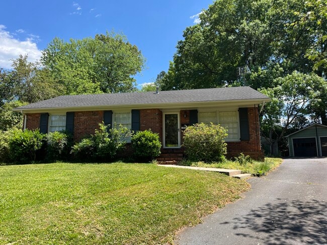 Building Photo - 7113 Rockcliff Ct