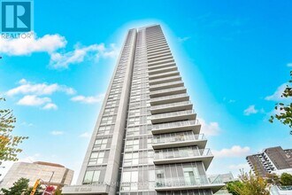 Building Photo - 275 Yorkland Rd