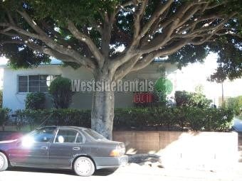 Very Good, Very Safe Santa Monica Location. - 1045 20th St