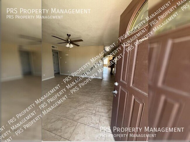 Foto del edificio - 523 N Los Feliz Dr