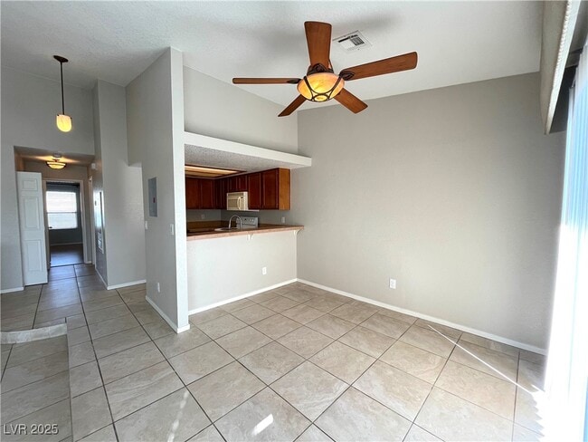 Building Photo - 6250 W Flamingo Rd