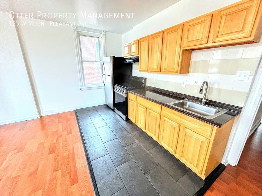 123 W Mt Pleasant Ave Unit 3, Philadelphia, PA 19119 Room for Rent in