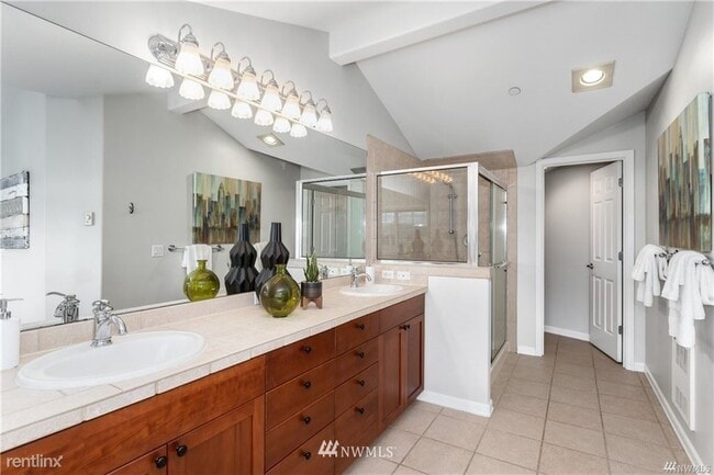 Foto del edificio - 4 br, 4.5 bath House - 1800 Franklin Avenu...