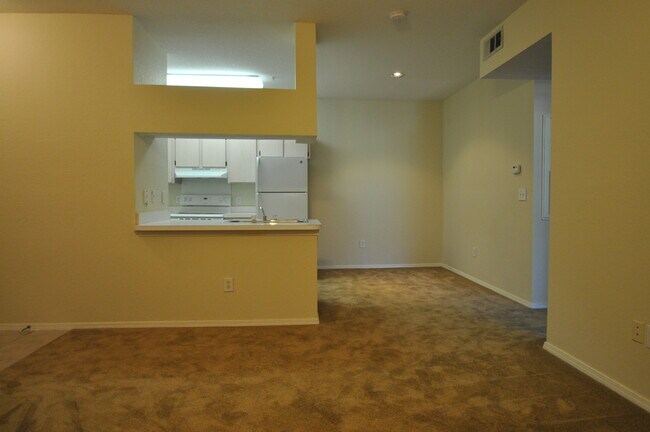 Foto del edificio - The Preserve Gated Community, $1275/mo  2nd floor unit AVAILABLE June 10th!