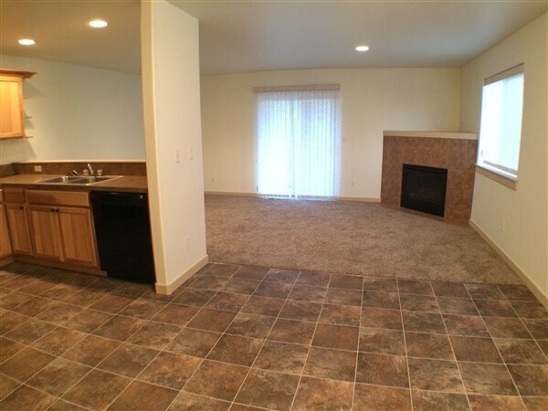 Foto del edificio - 2930-2932 SW Juniper Avenue