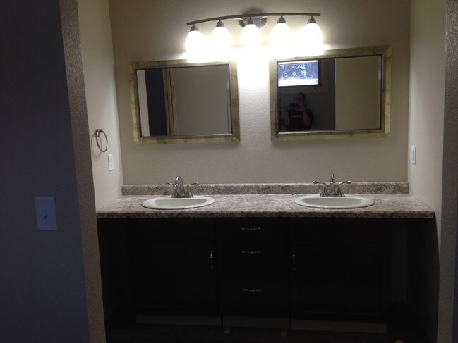Master vanity - 4650 Lavaque Rd