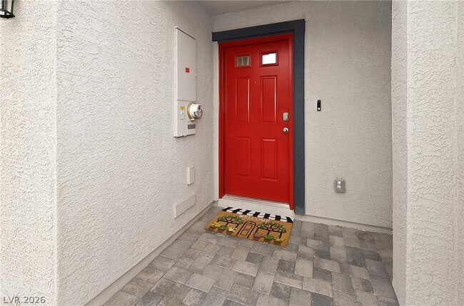 Building Photo - 10923 Heatherford Ave