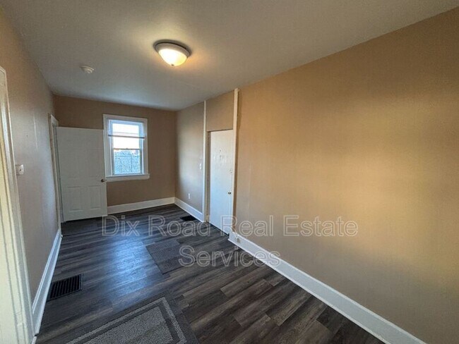 Foto del edificio - 1041 Fairview Ave