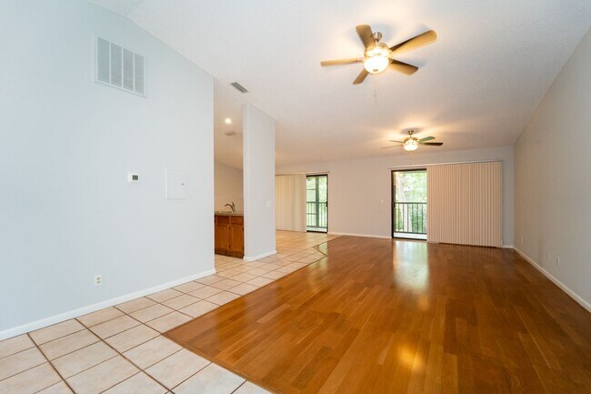 Foto del edificio - Comfortable Condo Living in St. Augustine Shores
