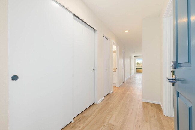 Foto del edificio - 8750 Greenwood Ave N