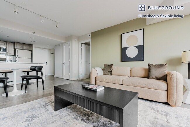 Foto del edificio - 1200 N Veitch St