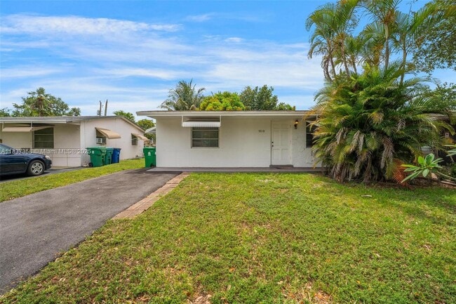 Foto del edificio - 5010 SW 93rd Ave