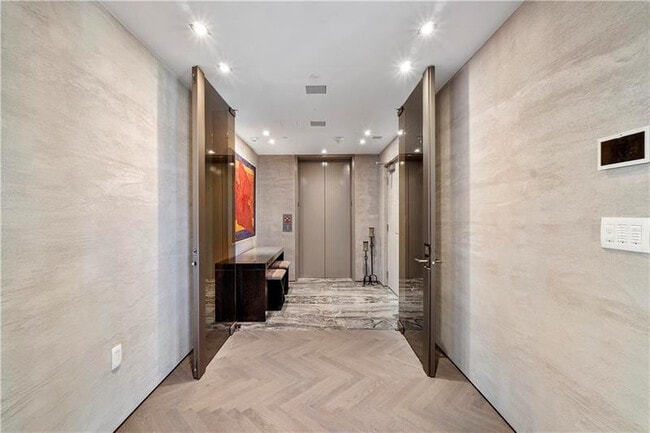 Foto del edificio - 2200 N Ocean Blvd