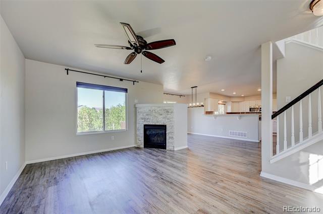 Foto del edificio - 835 Ridgebury Pl